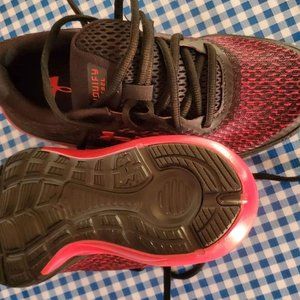 Brand New, Never Worn Boys Under Armour size 4Y sneakers